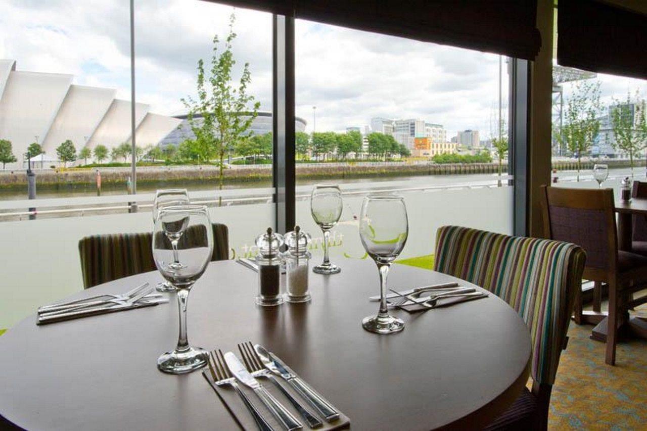 Premier Inn Glasgow Pacific Quay מראה חיצוני תמונה